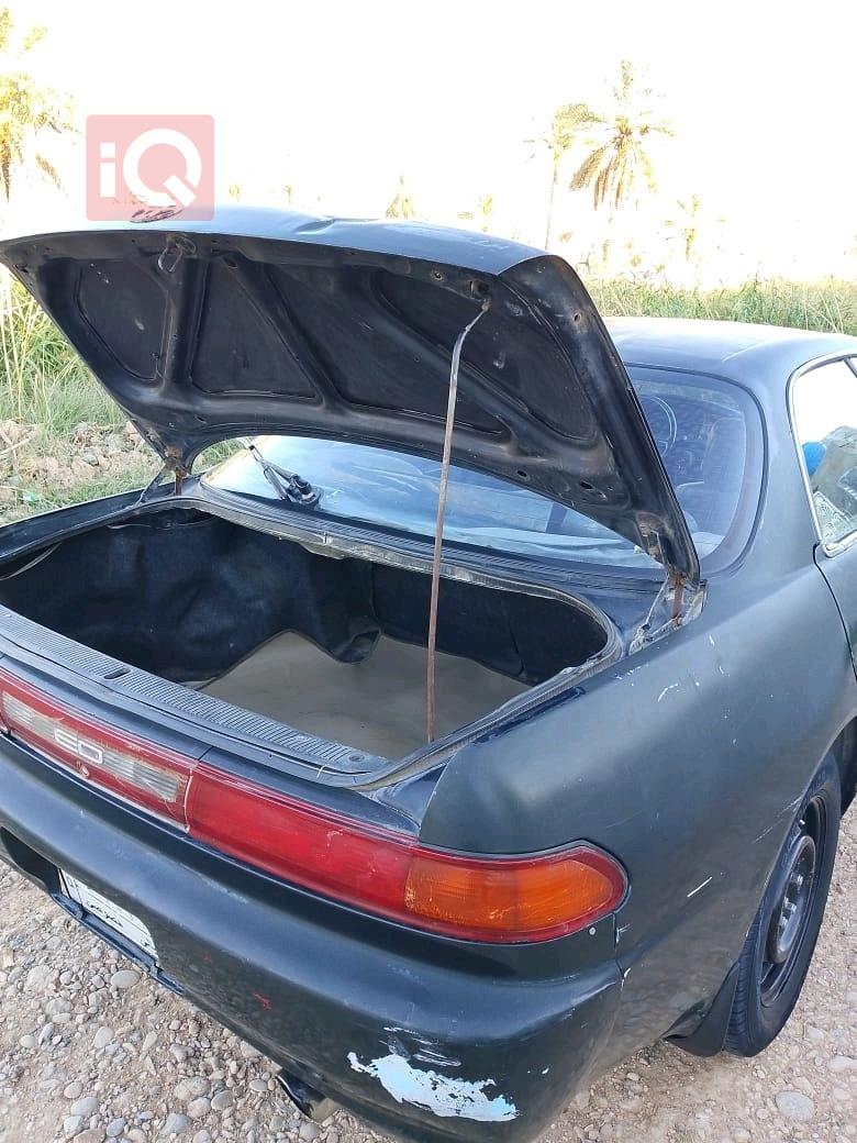 تۆیۆتا کارینا